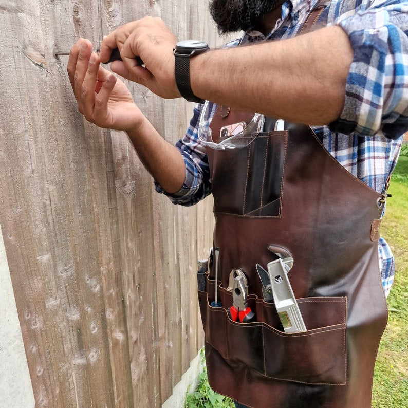 The Gloucestershire Leather Tool Working Apron